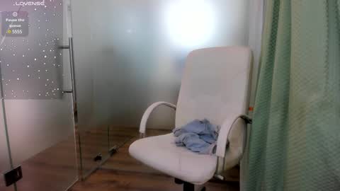 Snapshot of ayumilove chatting on March 11, 8:20 am Ayumi online show from March 11, 8:20 am