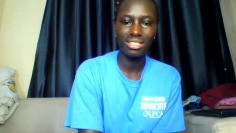 Snapshot of azaelia_iris chatting on July 25, 8:06 pm azaelia_iris online show from July 25, 8:06 pm