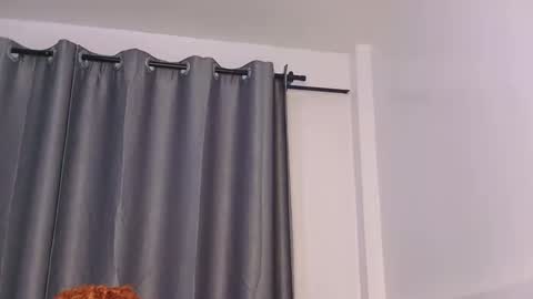 Azalea online show from April 7, 4:57 am