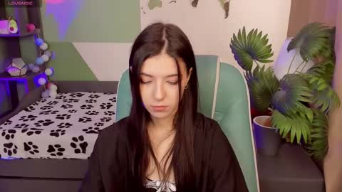 Azaliya online show from October 11, 10:25 am