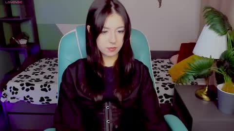 Azaliya online show from November 20, 8:30 pm