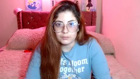 Snapshot of azamy_12 chatting on December 10, 7:22 pm Amanda online show from December 10, 7:22 pm