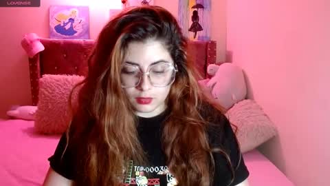 Snapshot of azamy_12 chatting on December 17, 12:12 am Amanda online show from December 17, 12:12 am