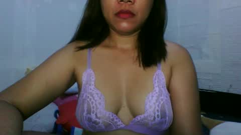Snapshot of azelliya2018 chatting on April 30, 5:58 am azelliya2018 online show from April 30, 5:58 am