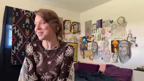 Azerai online show from April 21, 4:12 pm