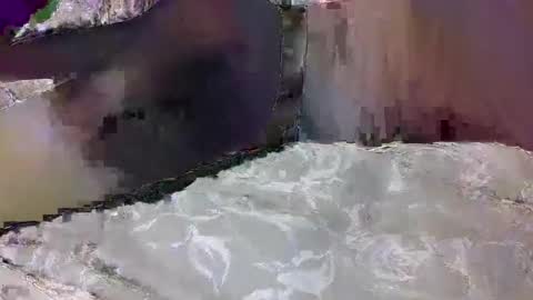 Snapshot of azizay chatting on December 24, 10:49 pm azizay online show from December 24, 10:49 pm