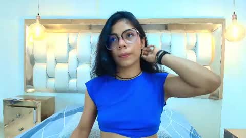 Snapshot of azulmaveric chatting on July 23, 7:56 pm AZUL online show from July 23, 7:56 pm