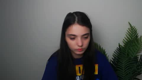 Snapshot of azumi_chan_ chatting on September 18, 8:55 pm azumi_chan_ online show from September 18, 8:55 pm