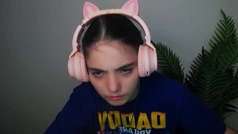 Snapshot of azumi_chan_ chatting on September 20, 8:32 pm azumi_chan_ online show from September 20, 8:32 pm