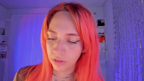 Snapshot of azumi_saan chatting on December 5, 5:04 am azumi saan online show from December 5, 5:04 am