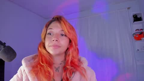 Snapshot of azumi_saan chatting on January 6, 2:58 am azumi saan online show from January 6, 2:58 am