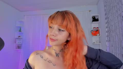 Snapshot of azumi_saan chatting on February 12, 12:48 am azumi saan online show from February 12, 12:48 am