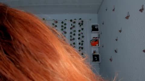 Snapshot of azumi_saan chatting on September 10, 2:11 am azumi saan online show from September 10, 2:11 am