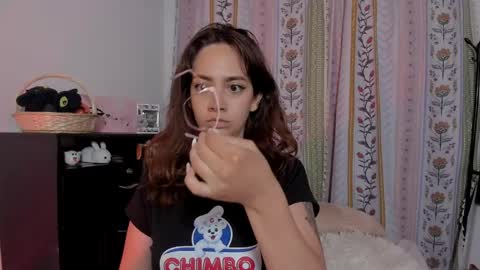 Snapshot of azumi_saan chatting on May 21, 1:23 am azumi saan online show from May 21, 1:23 am