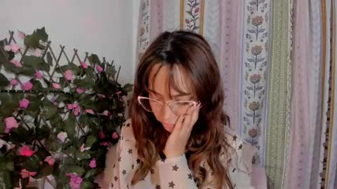 Snapshot of azumi_saan chatting on July 22, 2:58 am azumi saan online show from July 22, 2:58 am
