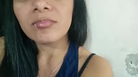 azura lion online show from April 19, 10:56 pm