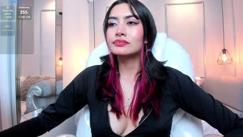 Azura online show from January 31, 1:54 am