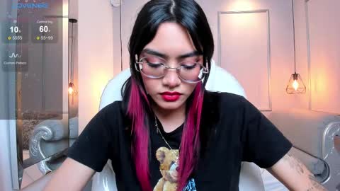 Azura online show from February 13, 7:21 pm