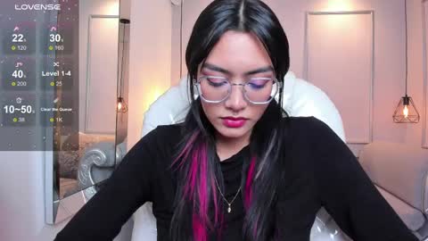 Azura online show from September 17, 7:37 pm