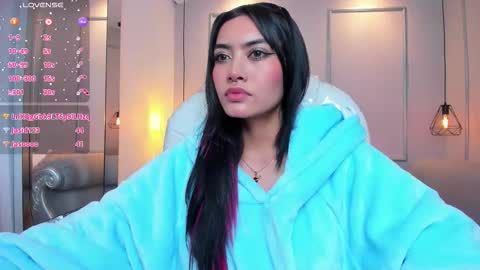 Azura online show from October 17, 8:11 pm