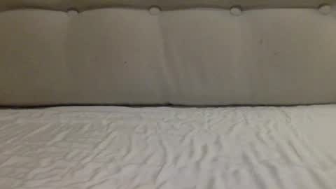 Snapshot of azureparamour1 chatting on November 17, 7:14 am azureparamour1 online show from November 17, 7:14 am