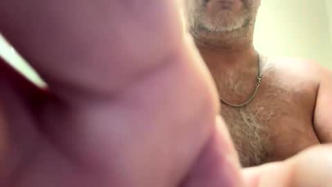 B00123 online show from March 3, 1:42 pm