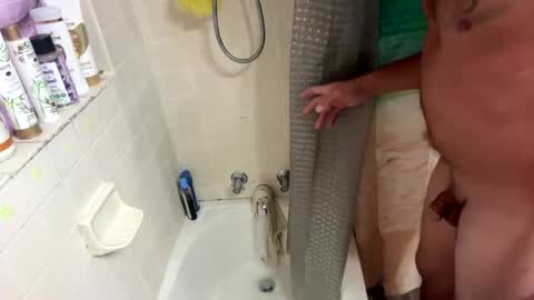 Snapshot of b00tyh0l3l0vin69 chatting on December 2, 10:38 pm Htwnswangngape online show from December 2, 10:38 pm