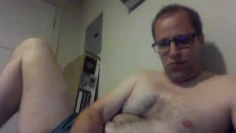Snapshot of b21lundeen chatting on November 7, 12:54 am your-personal-weener online show from November 7, 12:54 am