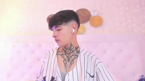 Anny online show from March 3, 3:23 am