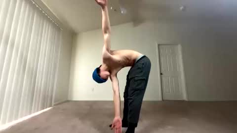 b4nnysturntoo online show from February 20, 5:51 pm