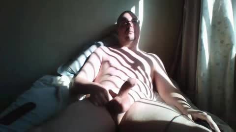 B619 online show from November 7, 5:13 pm