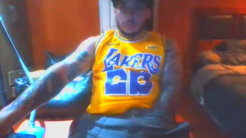 Snapshot of baadddboooy69 chatting on September 19, 2:13 am baadddboooy69 online show from September 19, 2:13 am