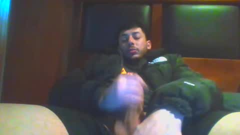 Snapshot of baadddboooy69 chatting on September 20, 5:52 am baadddboooy69 online show from September 20, 5:52 am