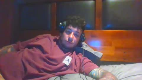 Snapshot of baadddboooy69 chatting on November 4, 7:46 pm baadddboooy69 online show from November 4, 7:46 pm