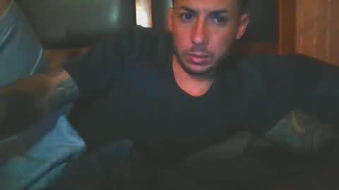 Snapshot of baadddboooy69 chatting on December 3, 10:24 am baadddboooy69 online show from December 3, 10:24 am