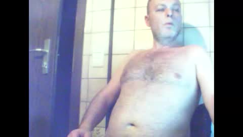 Snapshot of bababums chatting on December 17, 1:22 am bababums online show from December 17, 1:22 am