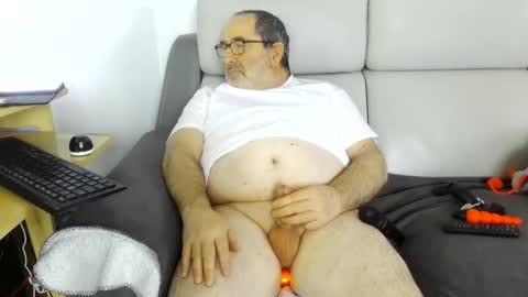 Snapshot of babacool96 chatting on February 6, 1:54 pm babacool 96 online show from February 6, 1:54 pm