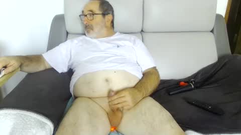 Snapshot of babacool96 chatting on October 6, 8:12 am babacool 96 online show from October 6, 8:12 am