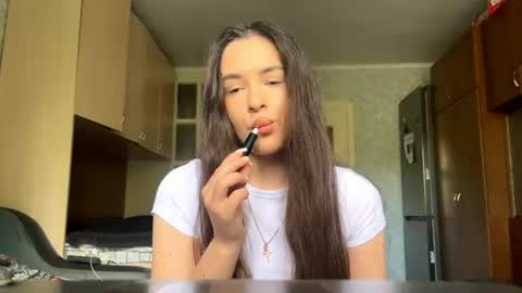 Caroline online show from May 18, 9:37 am