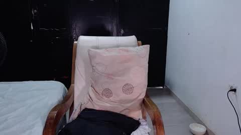 babby_swet online show from November 21, 2:05 pm