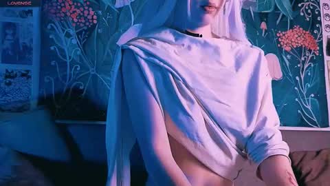 Snapshot of babe_moister chatting on September 14, 7:40 am babe_moister online show from September 14, 7:40 am