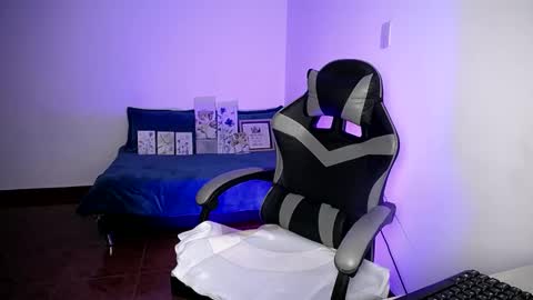 Snapshot of babenik_777 chatting on November 22, 3:38 am babenik_777 online show from November 22, 3:38 am