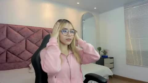 Maddie online show from February 22, 1:09 pm