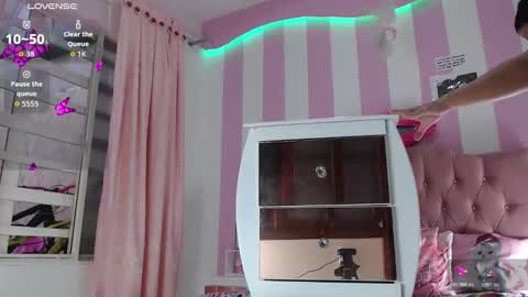 zaleya online show from November 14, 10:58 am