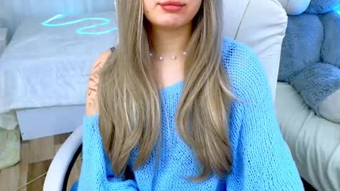 Debora online show from March 9, 12:31 am