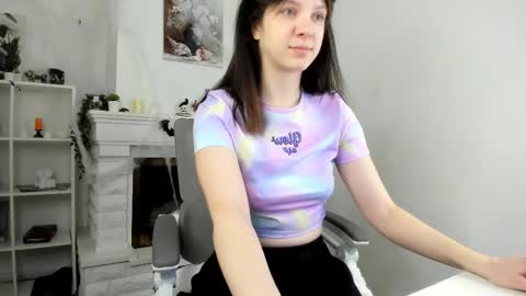 Snapshot of baby_evalena chatting on November 4, 5:17 am Evalena maybe just Eva online show from November 4, 5:17 am