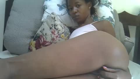 baby_facii online show from March 24, 7:35 am