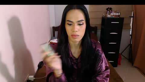 Snapshot of baby_fu chatting on October 4, 8:29 pm Nathalia online show from October 4, 8:29 pm