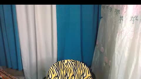 Nathalia online show from November 29, 7:50 pm