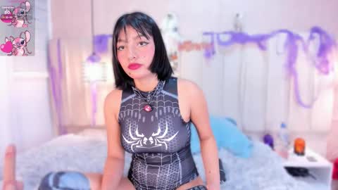 Snapshot of baby_gaaby chatting on October 24, 8:05 pm baby_gaaby online show from October 24, 8:05 pm